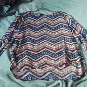 Cute zigzag print blouse